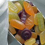 Bio-Fruchtgummis Weingummi (vegan) – Erhältlich bei Kornkiste, der nachhaltigen Unverpackt-Online-Foodcoop. Bio, plastikfrei und ökologisch verpackt im praktischen Mehrweg-Großgebinde. Lose und ressourcenschonend für gemeinschaftliches, bewusstes Einkaufen. Jetzt online bestellen!
