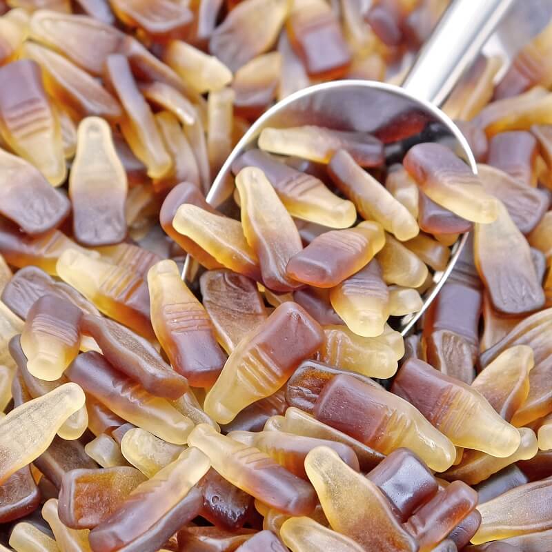 Bio-Fruchtgummi Colafläschchen (Gummi Arabicum) – Erhältlich bei Kornkiste, der nachhaltigen Unverpackt-Online-Foodcoop. Bio, plastikfrei und ökologisch verpackt im praktischen Mehrweg-Großgebinde. Lose und ressourcenschonend für gemeinschaftliches, bewusstes Einkaufen. Jetzt online bestellen!