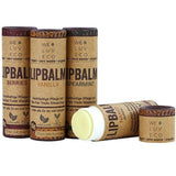 WE LUV ECO Lippenbalsam (farblos) in Kartonhülse – Erhältlich bei Kornkiste, der nachhaltigen Unverpackt-Online-Foodcoop. Bio, plastikfrei und ökologisch verpackt im praktischen Mehrweg-Großgebinde. Lose und ressourcenschonend für gemeinschaftliches, bewusstes Einkaufen. Jetzt online bestellen!