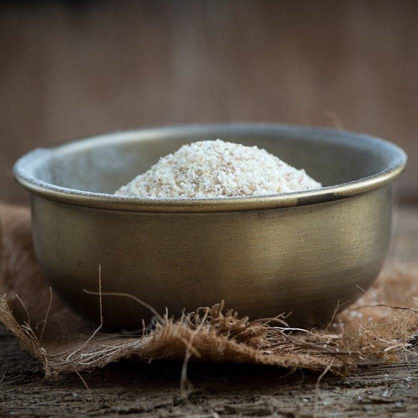 Bio-Dinkel Grieß – Erhältlich bei Kornkiste, der nachhaltigen Unverpackt-Online-Foodcoop. Bio, plastikfrei und ökologisch verpackt im praktischen Mehrweg-Großgebinde. Lose und ressourcenschonend für gemeinschaftliches, bewusstes Einkaufen. Jetzt online bestellen!