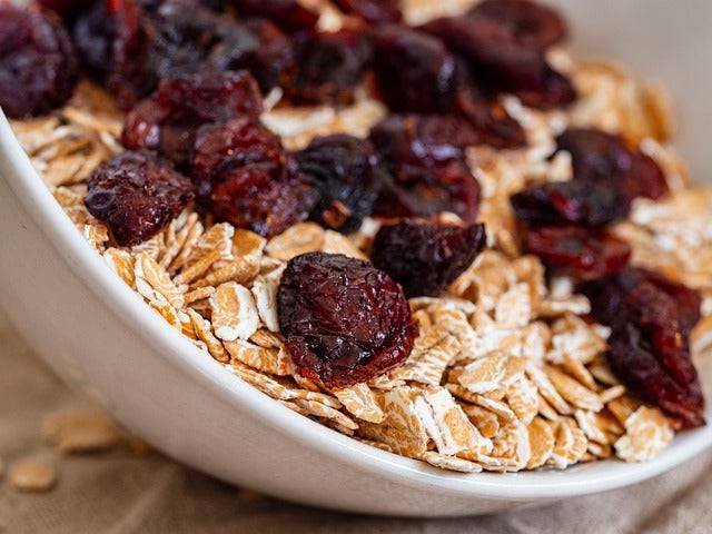 Bio-Cranberry getrocknet (gesüßt mit Apfelsaft) – Erhältlich bei Kornkiste, der nachhaltigen Unverpackt-Online-Foodcoop. Bio, plastikfrei und ökologisch verpackt im praktischen Mehrweg-Großgebinde. Lose und ressourcenschonend für gemeinschaftliches, bewusstes Einkaufen. Jetzt online bestellen!