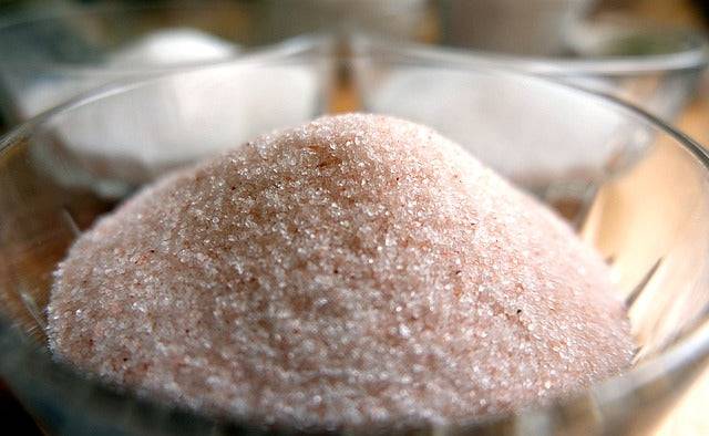Salz Himalaya fein (rosa) – Erhältlich bei Kornkiste, der nachhaltigen Unverpackt-Online-Foodcoop. Bio, plastikfrei und ökologisch verpackt im praktischen Mehrweg-Großgebinde. Lose und ressourcenschonend für gemeinschaftliches, bewusstes Einkaufen. Jetzt online bestellen!