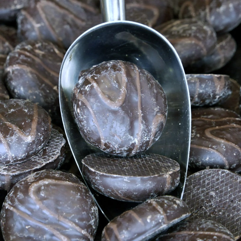 Bio-Nougat-Lebkuchen-Taler von rosmarin BIOBACK – Erhältlich bei Kornkiste, der nachhaltigen Unverpackt-Online-Foodcoop. Bio, plastikfrei und ökologisch verpackt im praktischen Mehrweg-Großgebinde. Lose und ressourcenschonend für gemeinschaftliches, bewusstes Einkaufen. Jetzt online bestellen!