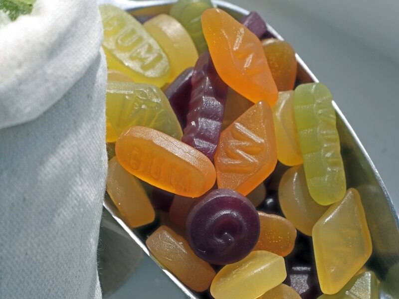 Bio-Fruchtgummis Weingummi (vegan) – Erhältlich bei Kornkiste, der nachhaltigen Unverpackt-Online-Foodcoop. Bio, plastikfrei und ökologisch verpackt im praktischen Mehrweg-Großgebinde. Lose und ressourcenschonend für gemeinschaftliches, bewusstes Einkaufen. Jetzt online bestellen!