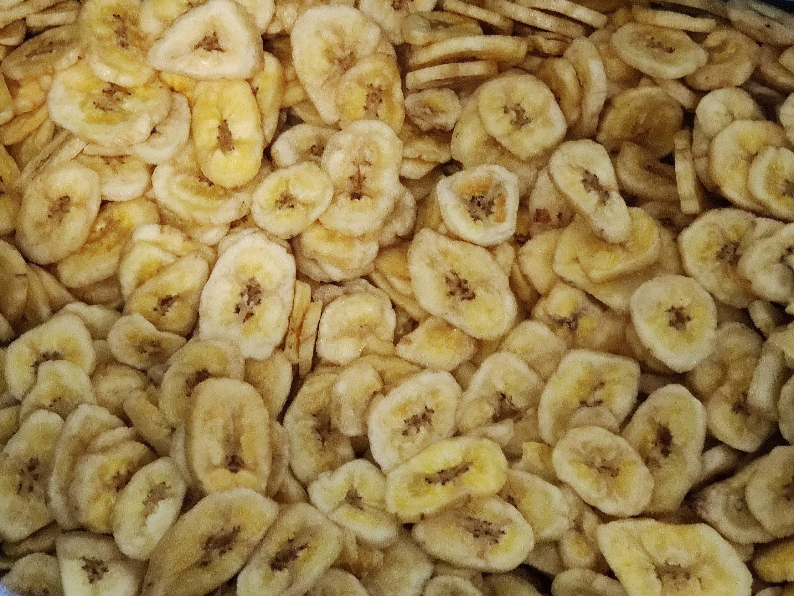 Bio-Bananenchips vegan – Erhältlich bei Kornkiste, der nachhaltigen Unverpackt-Online-Foodcoop. Bio, plastikfrei und ökologisch verpackt im praktischen Mehrweg-Großgebinde. Lose und ressourcenschonend für gemeinschaftliches, bewusstes Einkaufen. Jetzt online bestellen!
